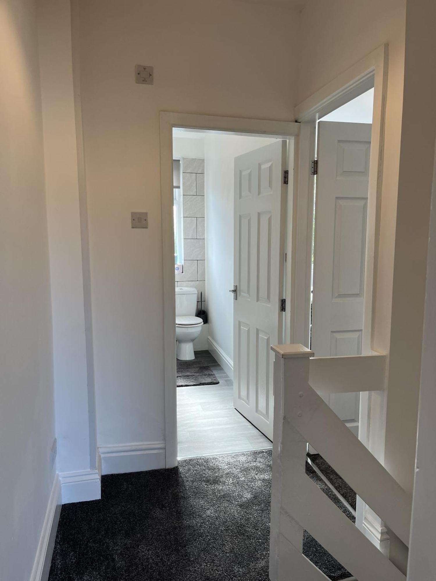 Modernised Central Wigan Townhouse Sleeps Up To 6 Esterno foto