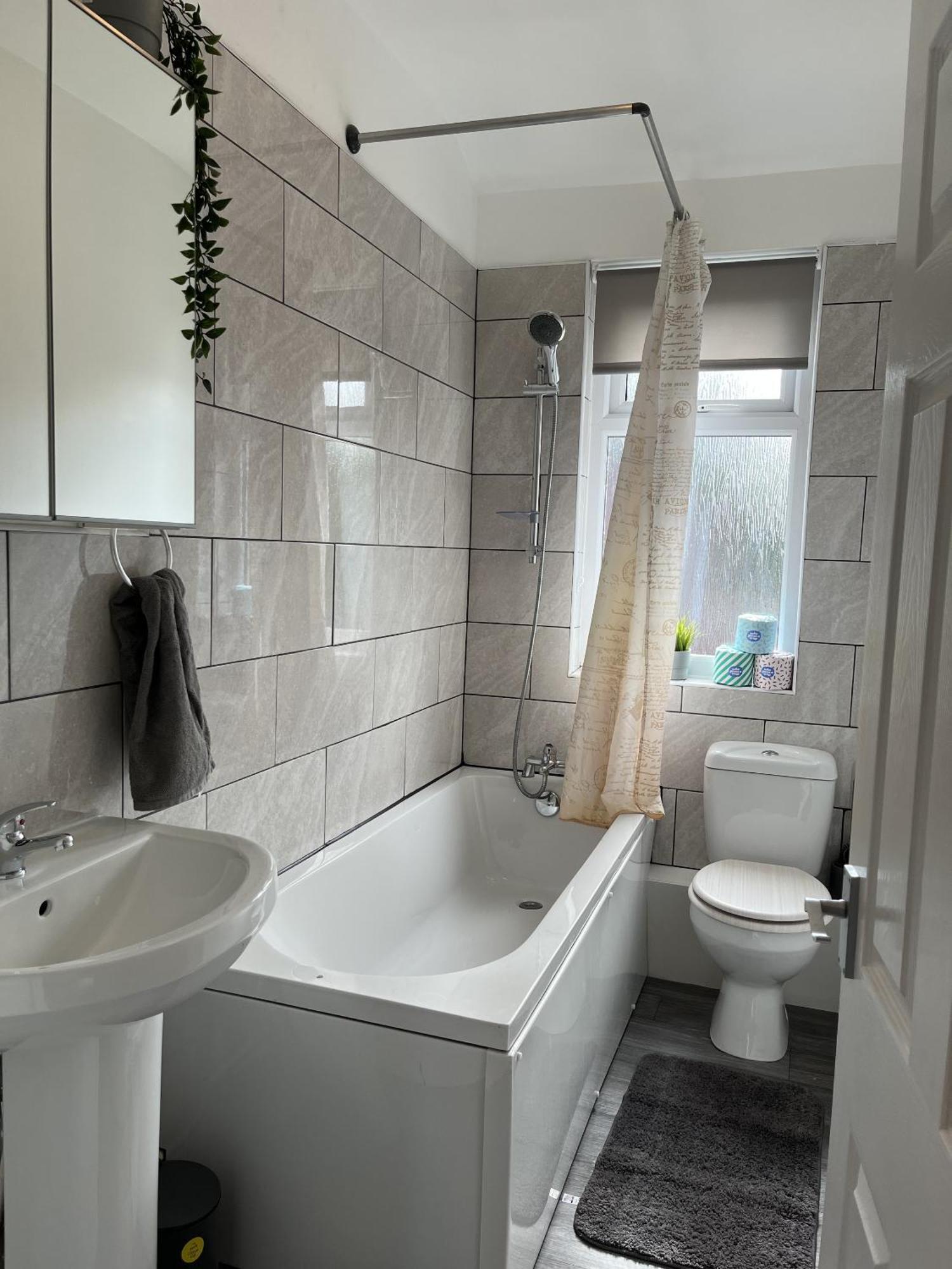 Modernised Central Wigan Townhouse Sleeps Up To 6 Esterno foto